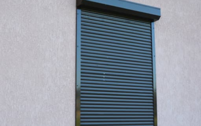 Cómo aislar el ruido de la calle con persianas adecuadas